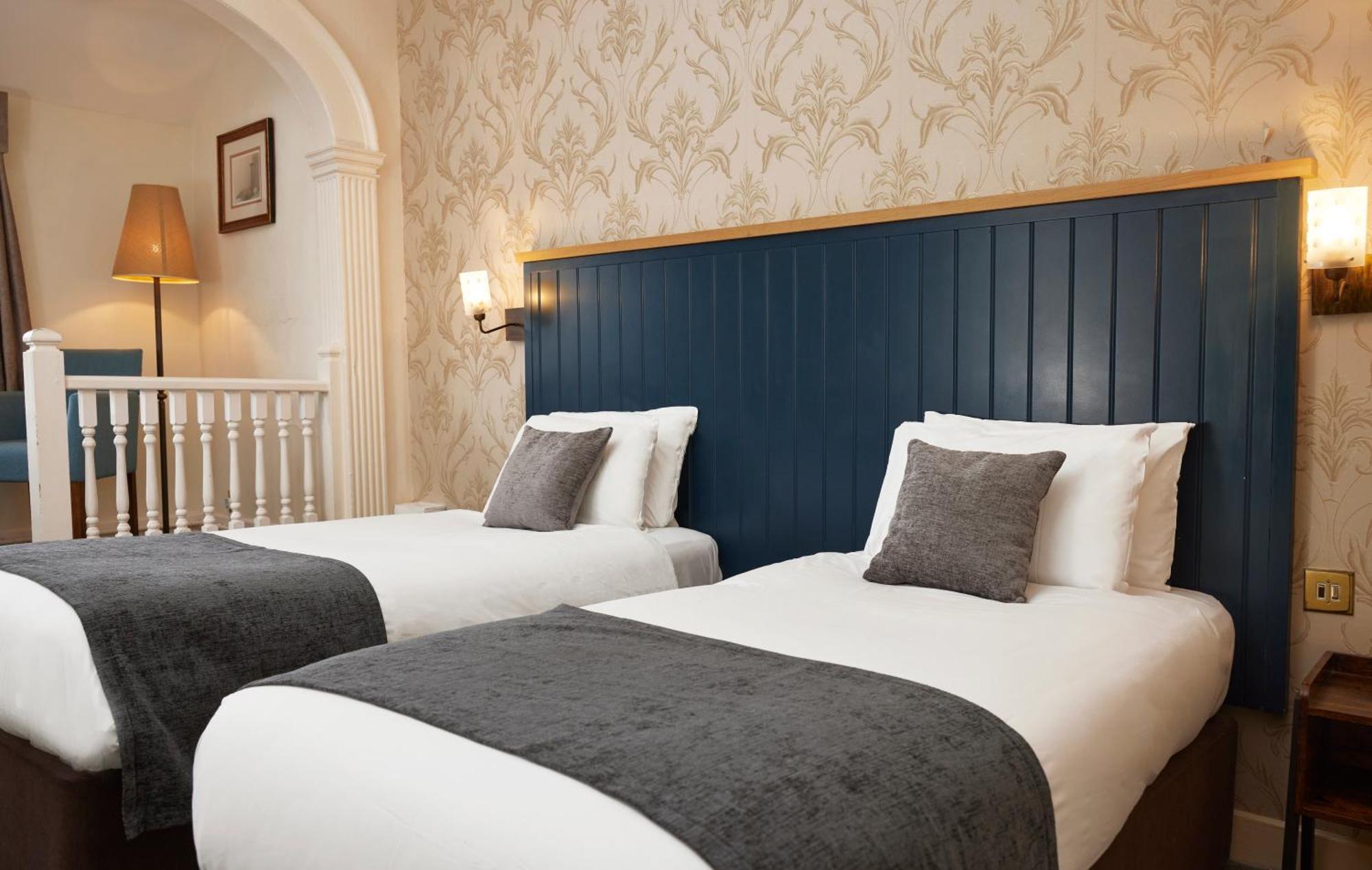 Bull Hotel By Greene King Inns Long Melford Zewnętrze zdjęcie
