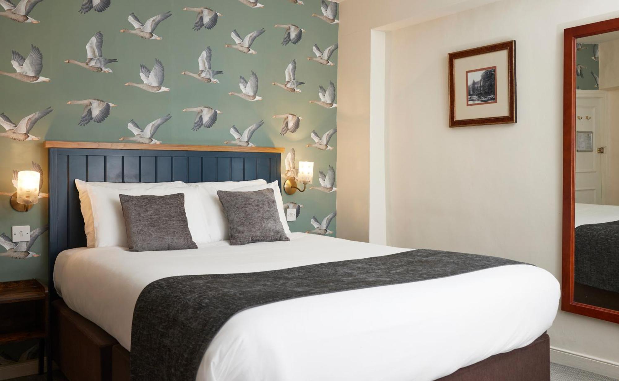 Bull Hotel By Greene King Inns Long Melford Zewnętrze zdjęcie